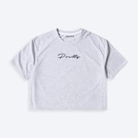 Camiseta corta para mujer marca OAXIS, con estampado de PRETTY en color Gris