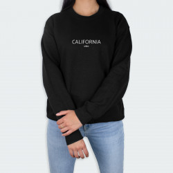 Buzo para mujer marca oaxis con estampado de CALIFORNIA en color Negro