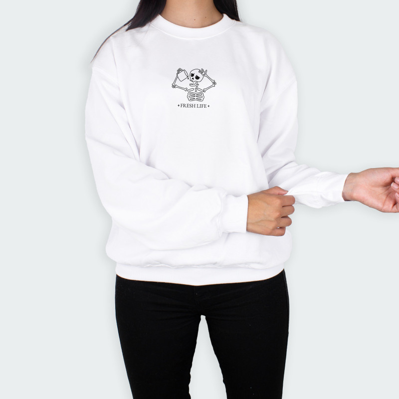 Buzo cuello redondo con estampado de ESQUELETO FRESH