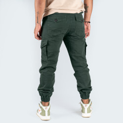 Combo oversize y cargo estampado