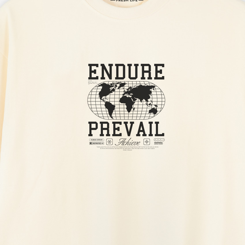 Camiseta para hombre oversize de WORLD PREVAIL