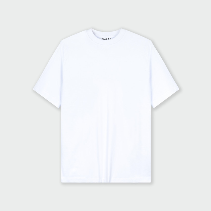 Combo de camiseta regular y jogger básico