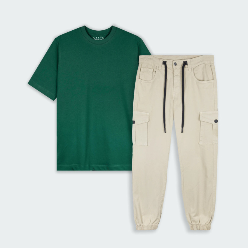 Combo de camiseta regular y jogger básico
