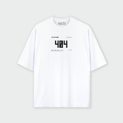 Combo oversize y cargo estampado