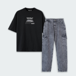 Combo oversize y cargo estampado