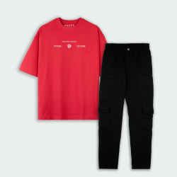 Combo oversize y cargo estampado