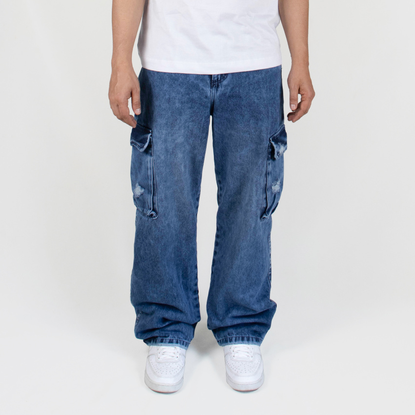 Combo de buzo y cargo