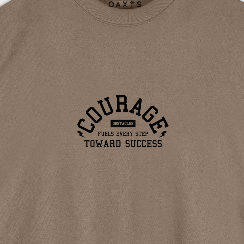 Combo de buzo y oversize estampado