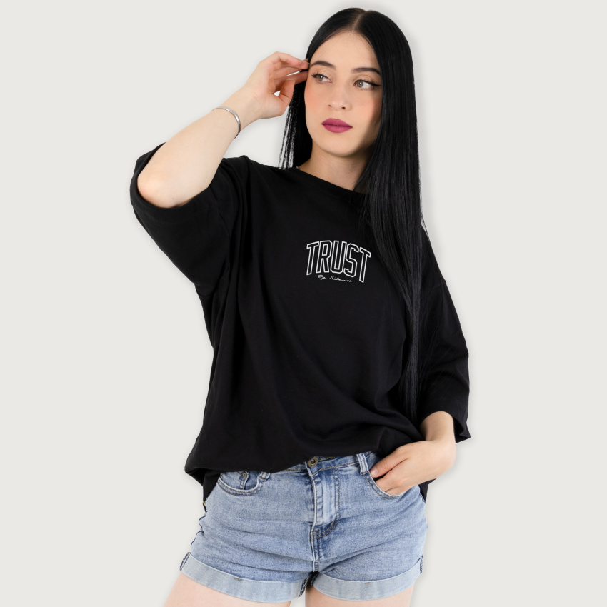  Camiseta para mujer oversize TRUST