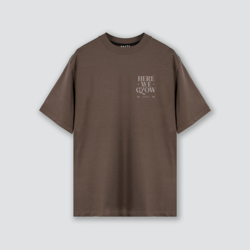 Camiseta oversize café premium HERE WE GLOW