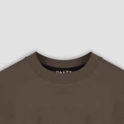 Camiseta premium estampada atrás EMBRACE