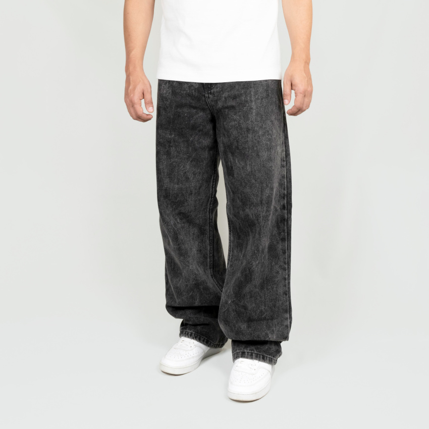 Combo de buzo y jean básico