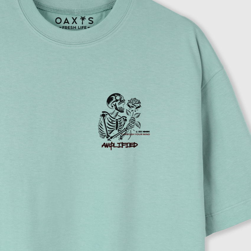 Combo cargo y camiseta oversize estampado